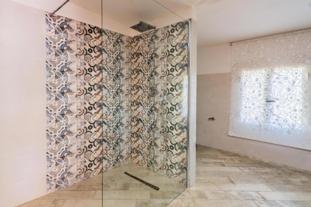 Villa Con Piscina Al Mare Ognina Exterior foto