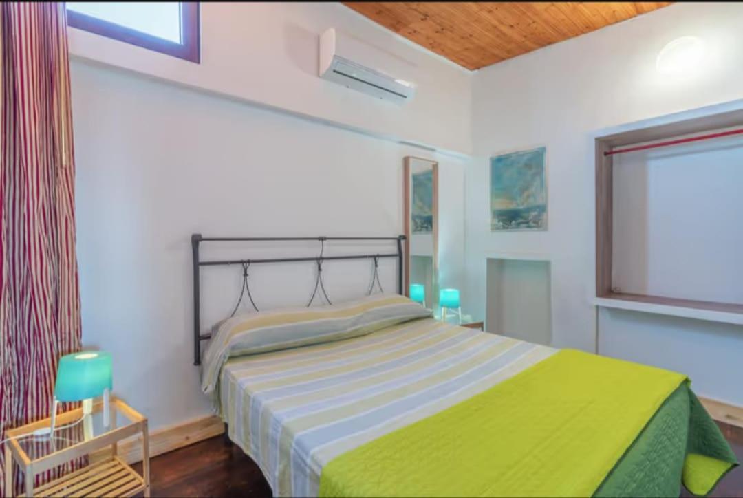 Villa Con Piscina Al Mare Ognina Exterior foto