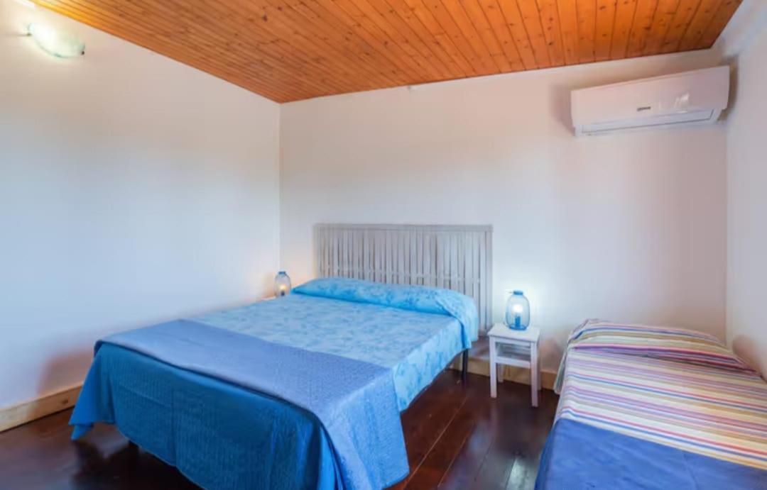 Villa Con Piscina Al Mare Ognina Exterior foto
