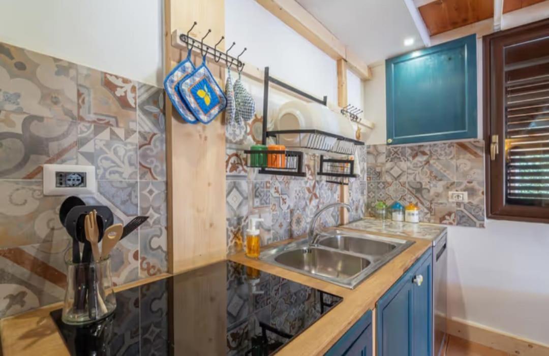 Villa Con Piscina Al Mare Ognina Exterior foto